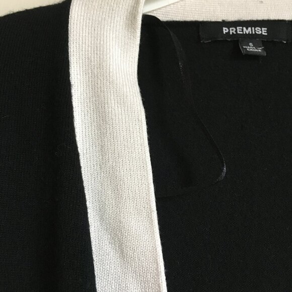 Black and White Trim Contemporary Open Cardigan - Picture 4 of 13